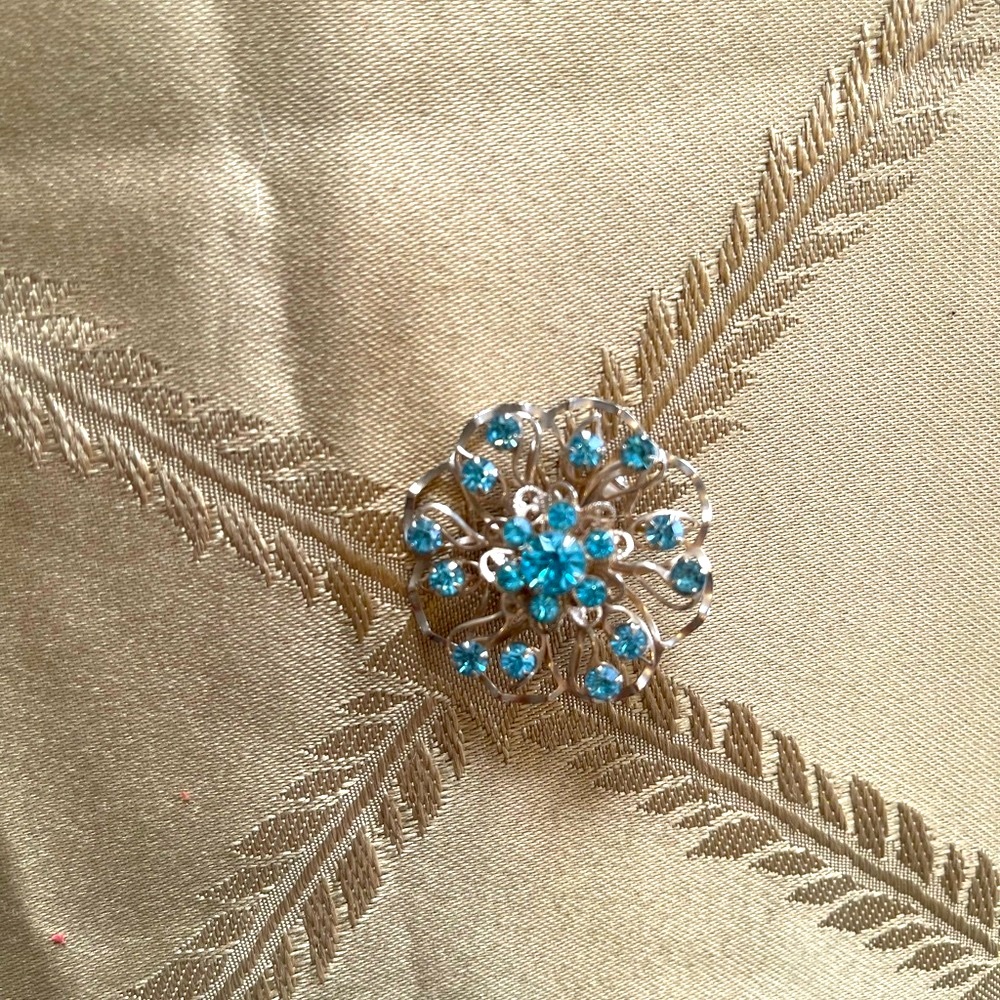 Elegant Silver and Blue Floral Brooch